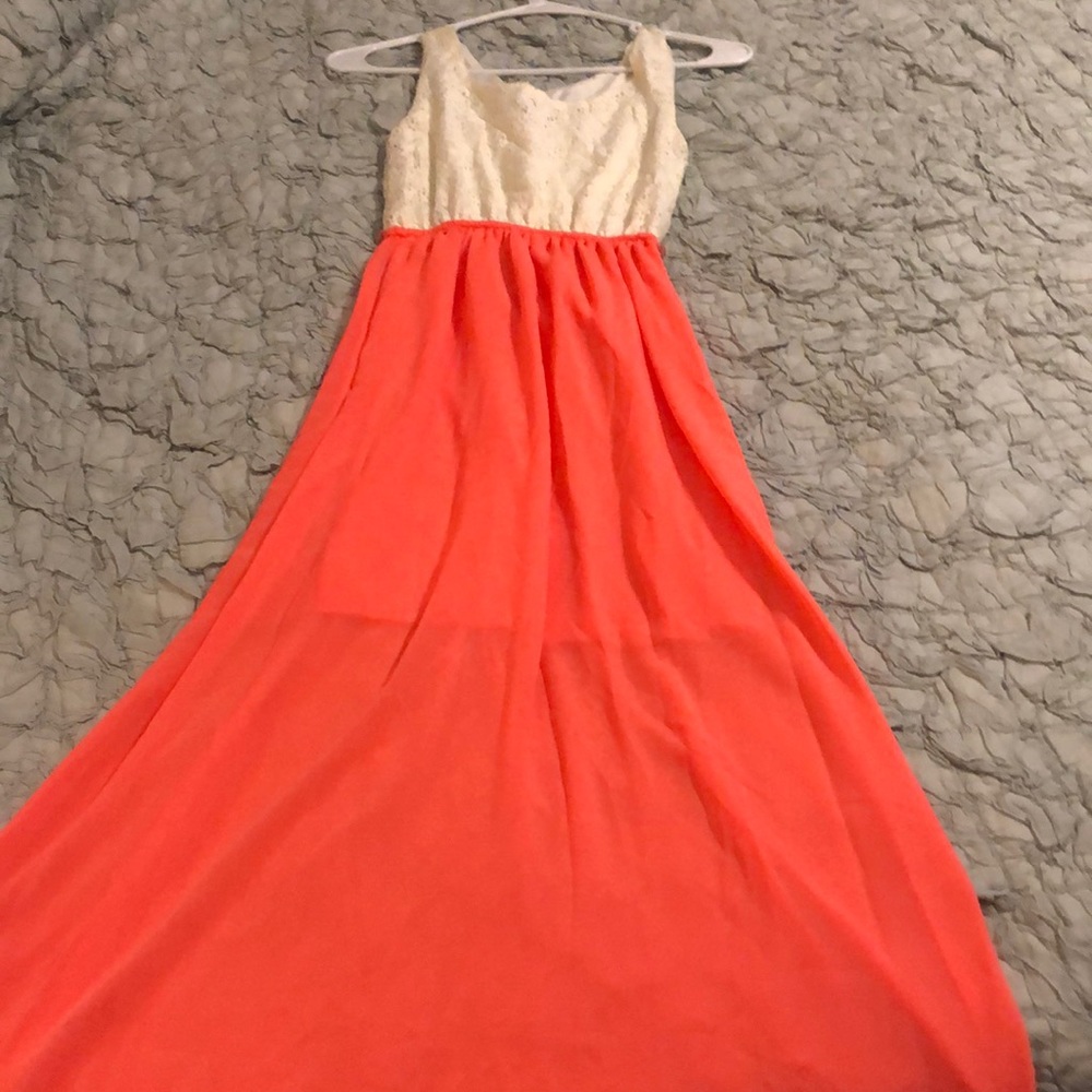 Maxi dress